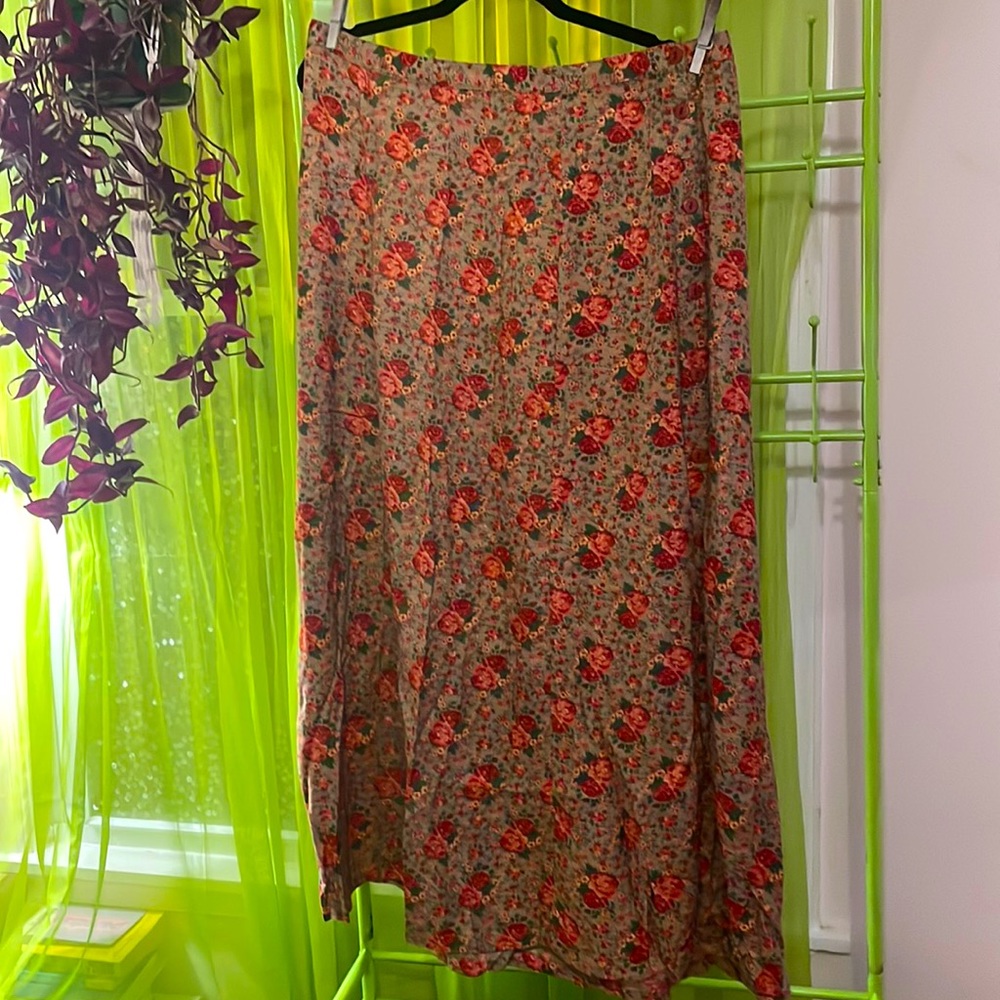 Fall vibes button through April Cornell skirt